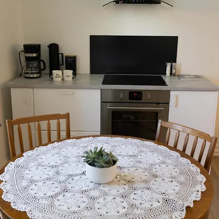 Apartament Sentralt Og Romslig I Sentrum Kristiansand