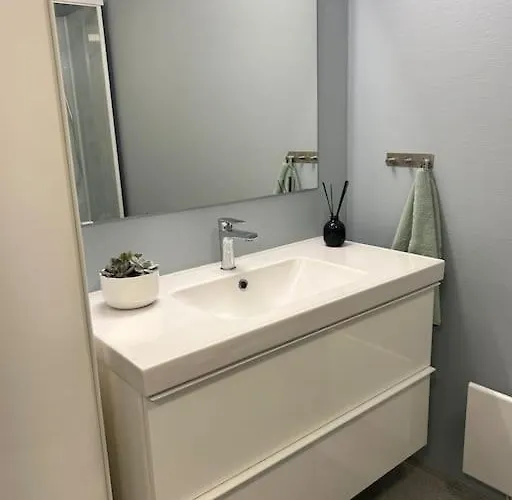 Sentralt Og Romslig I Sentrum Lägenhet *